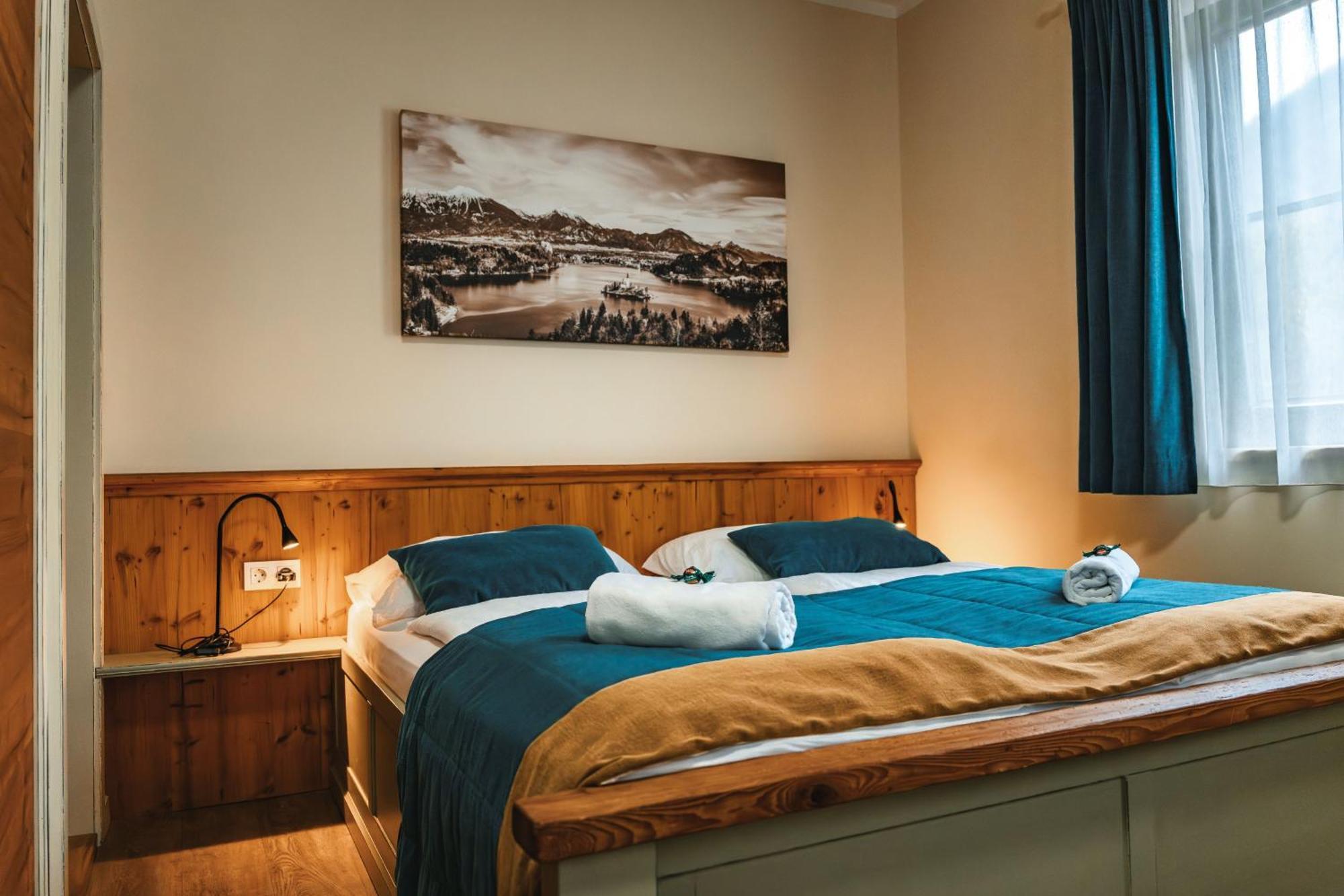 Guest House Ejga Йесенице Екстериор снимка