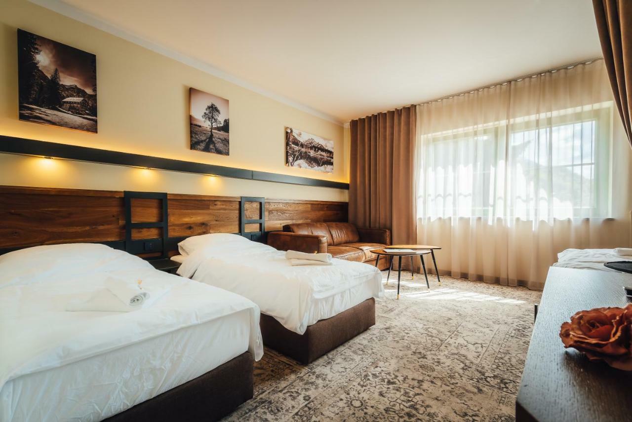 Guest House Ejga Йесенице Екстериор снимка